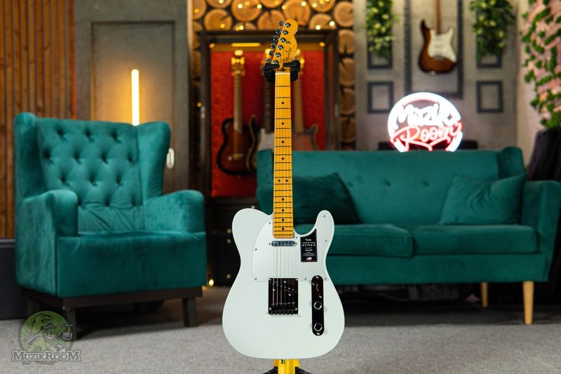 Fender American Ultra II Telecaster MN Avalanche