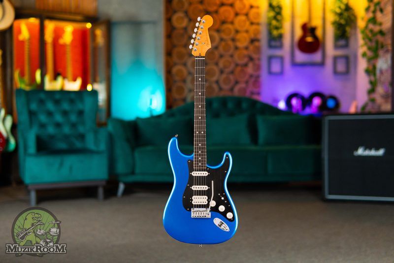 Fender American Ultra II Stratocaster HSS EB Noble Blue