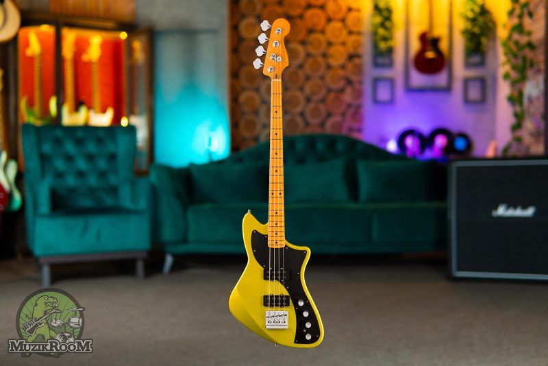 Fender American Ultra II Meteora Bass Solar Flare