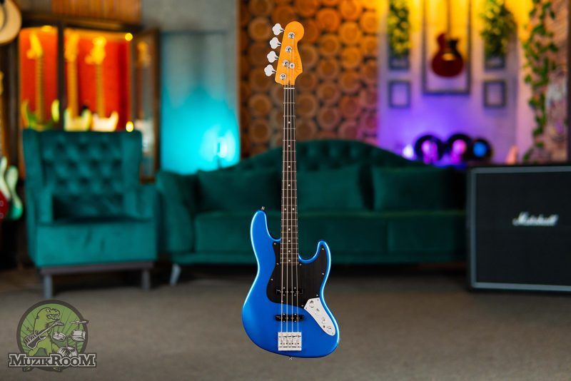 Fender American Ultra II Jazz Bass EB Noble Blue