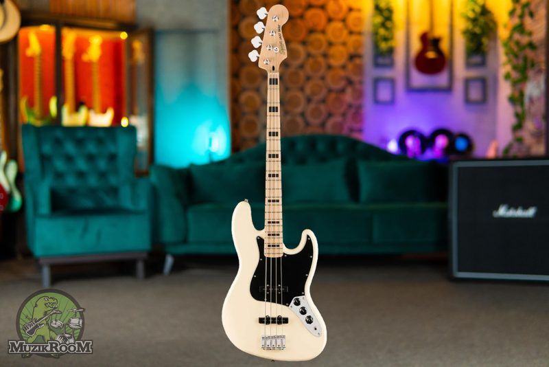 Squier Affinity Active Jazz Bass Olympic White