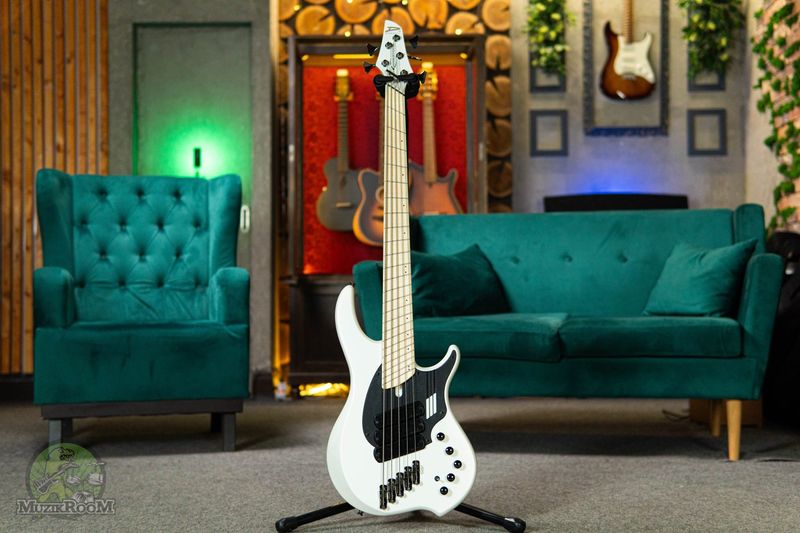 Dingwall NG3 Nolly 5-String Ducati Pearl White