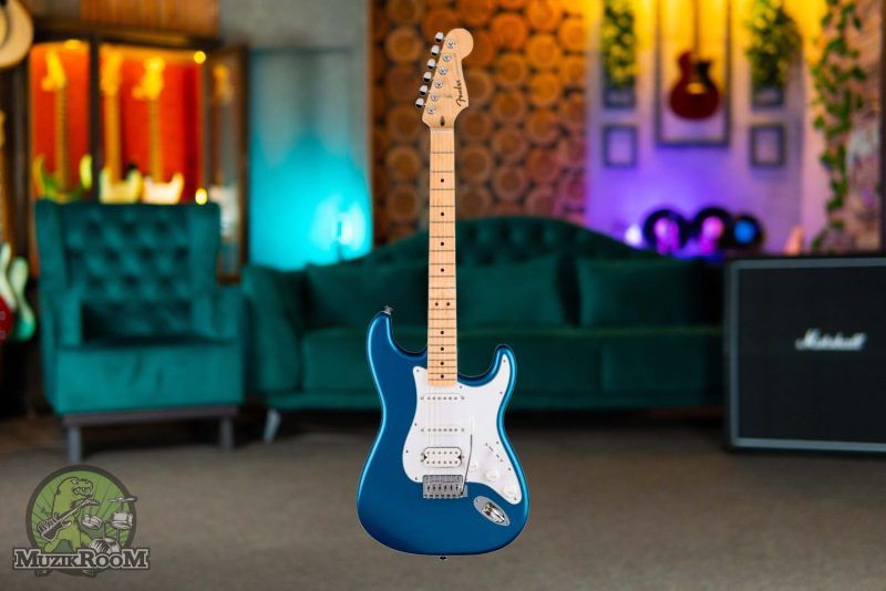 Fender Standard Stratocaster HSS MN Aqua Marine Metallic