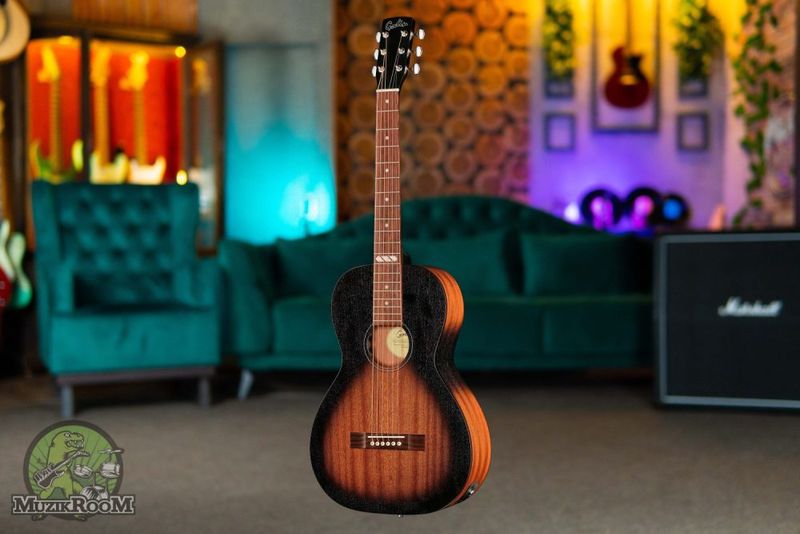 Godin Mahog. Parlor Black Burst