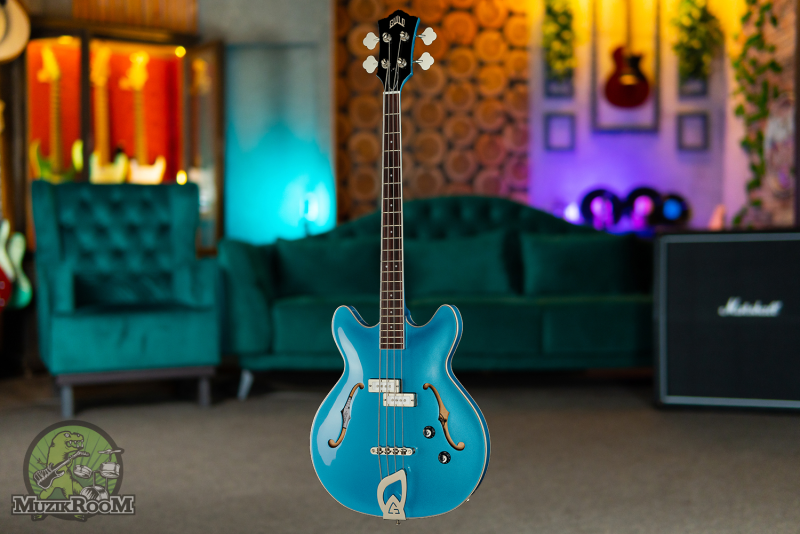 Guild Starfire I Bass Pelham Blue
