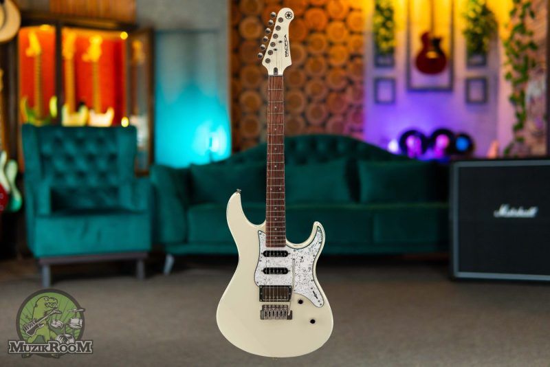 Yamaha Pacifica 612VIIX Vintage White