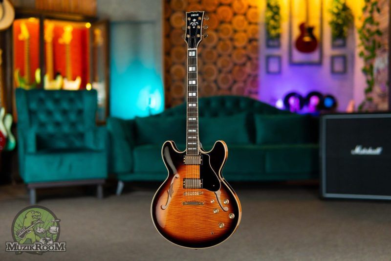 Yamaha SA2200 Brown Sunburst