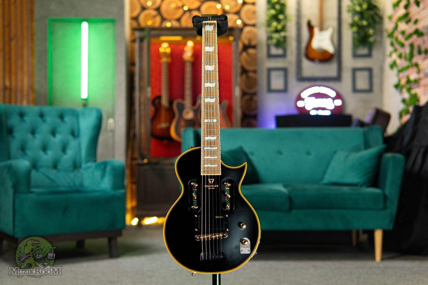 Traveler Guitar LTD EC-1 Vintage Black