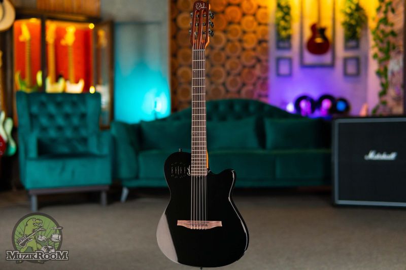 Godin Multiac Mundial Onyx Black